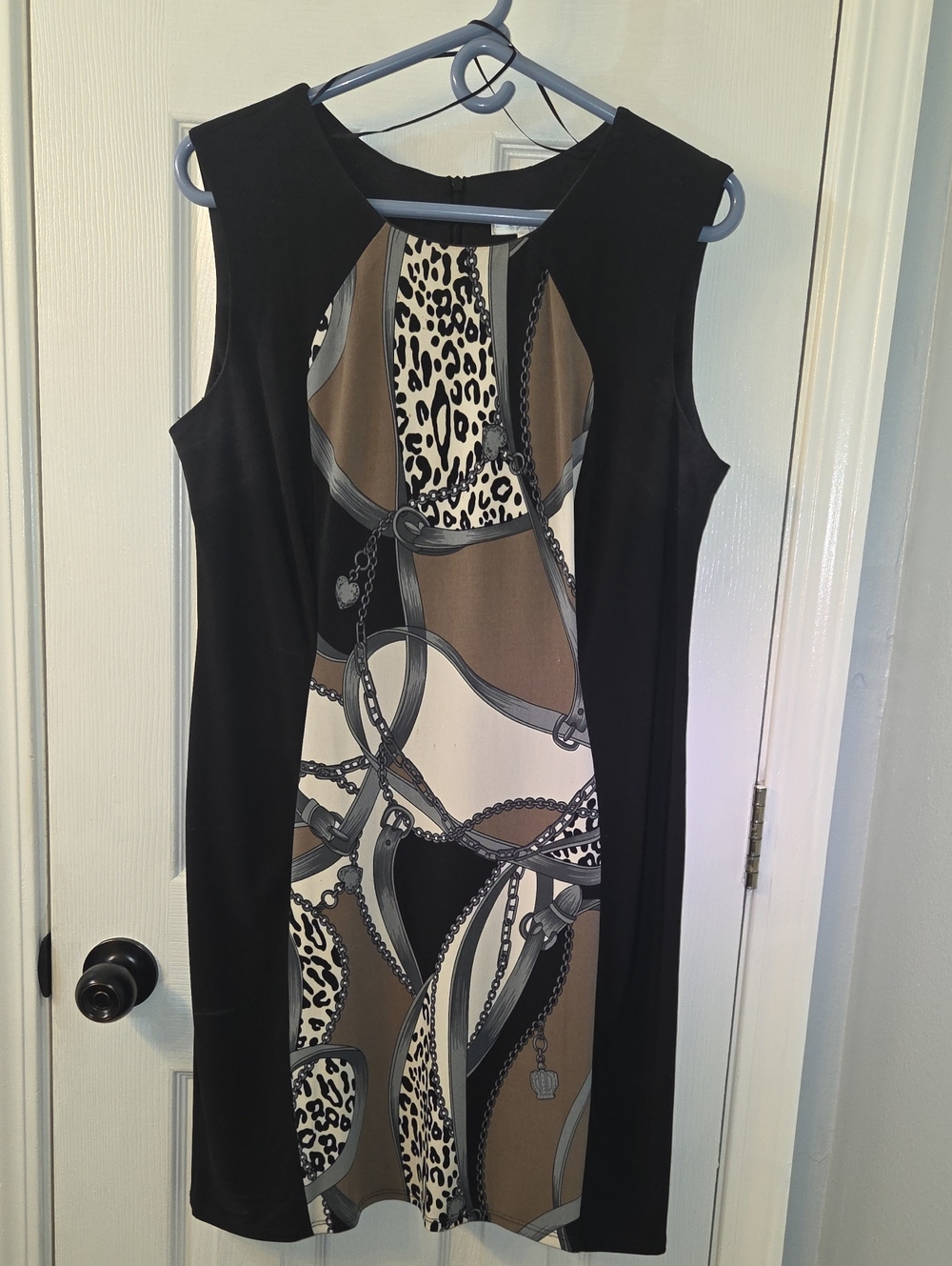 Sleeveless Printed Panel Shift Dress - Black & Brown